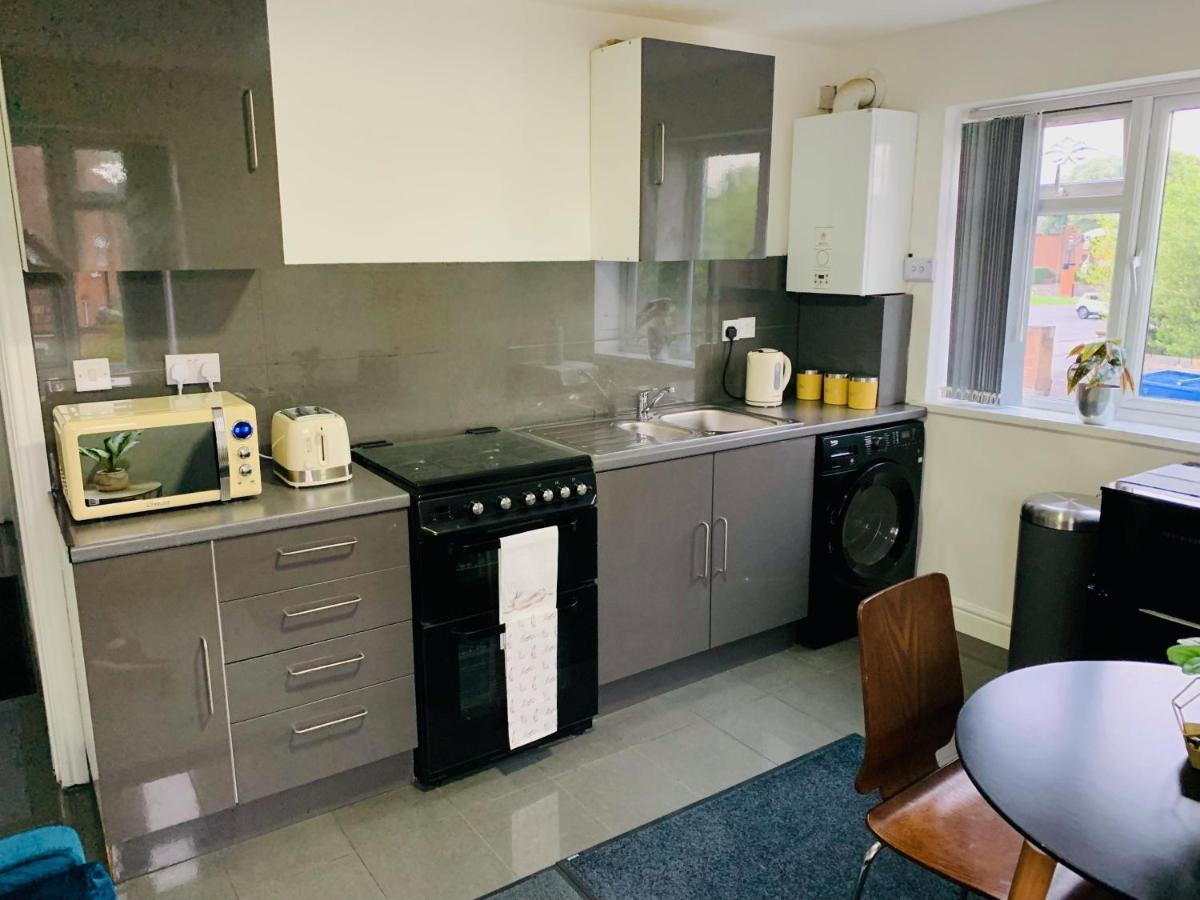 Modern & Cosy 2-Bed Apartment Near Nec, Airport & Jlr! Μπέρμιγχαμ Εξωτερικό φωτογραφία