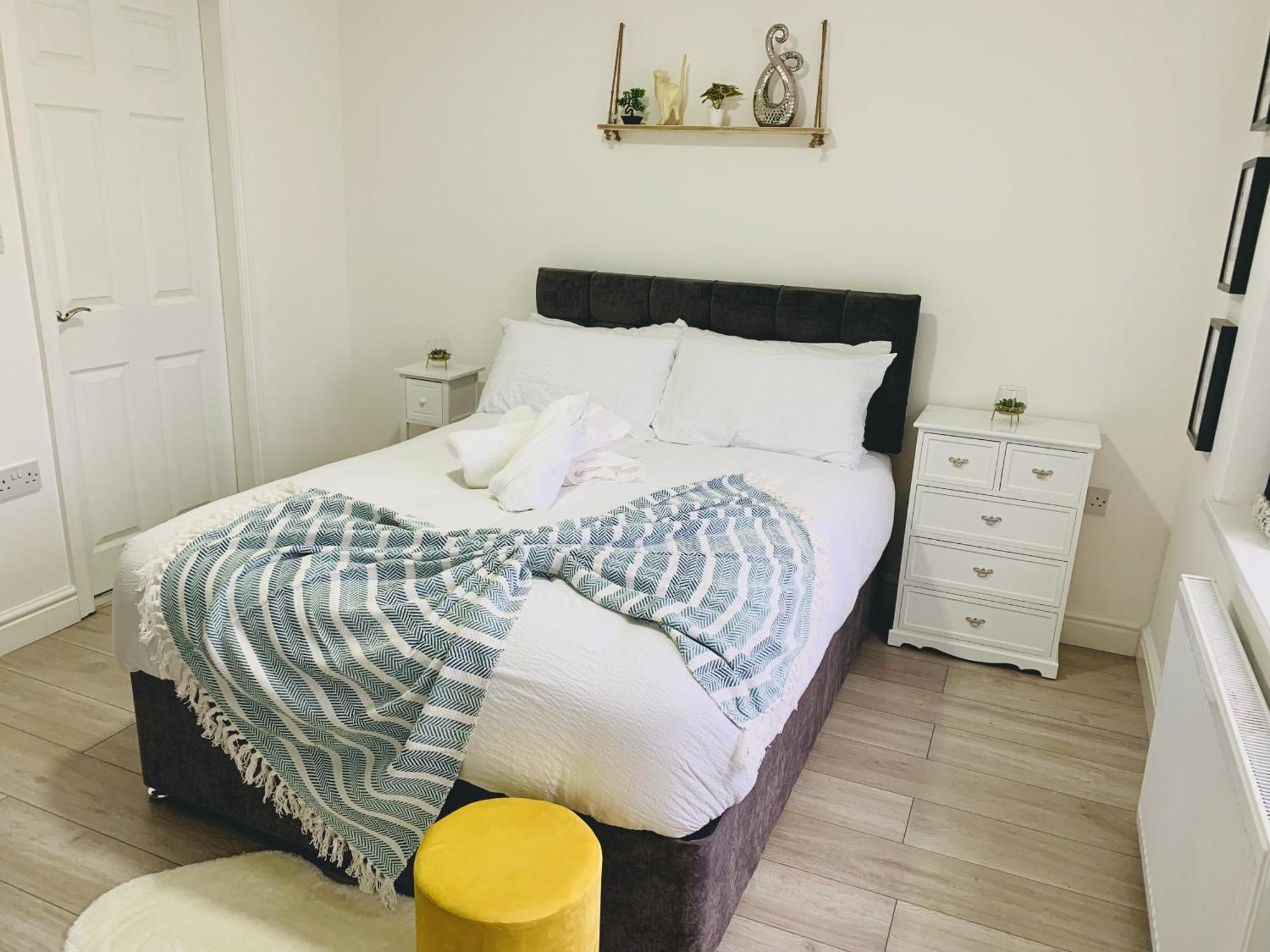 Modern & Cosy 2-Bed Apartment Near Nec, Airport & Jlr! Μπέρμιγχαμ Δωμάτιο φωτογραφία